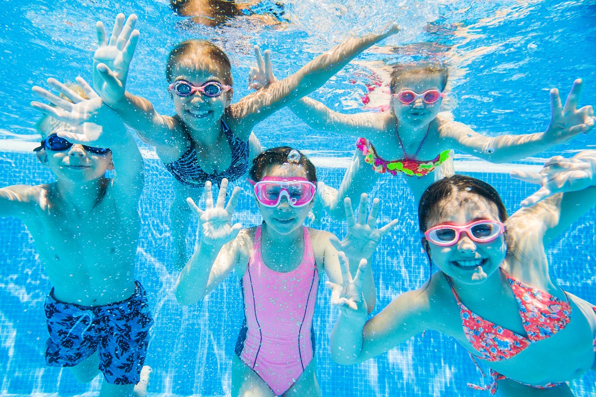 Family store swimming pool