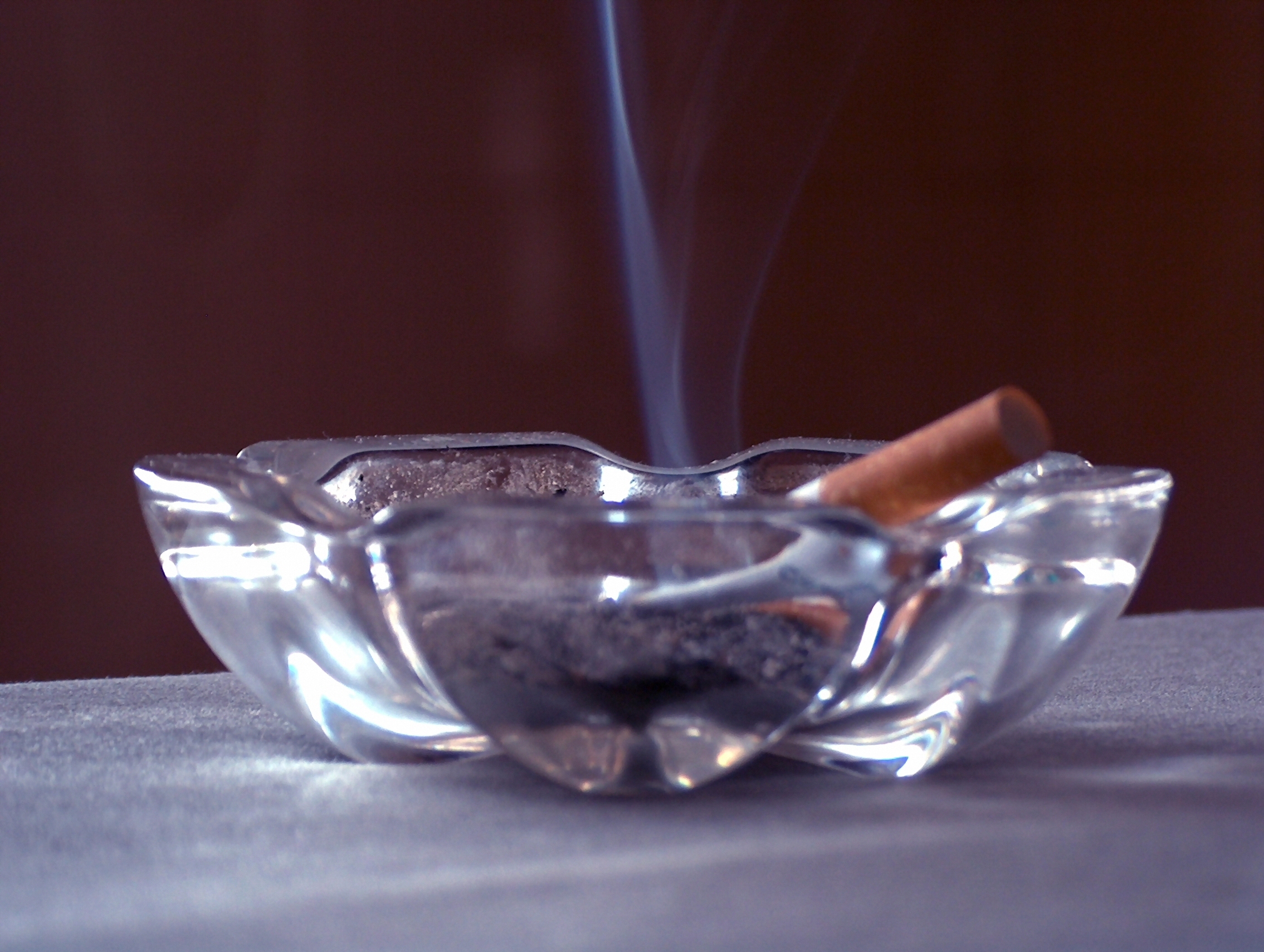 Removing Cigarette Smoke Smell Is Easier with Professional Help
